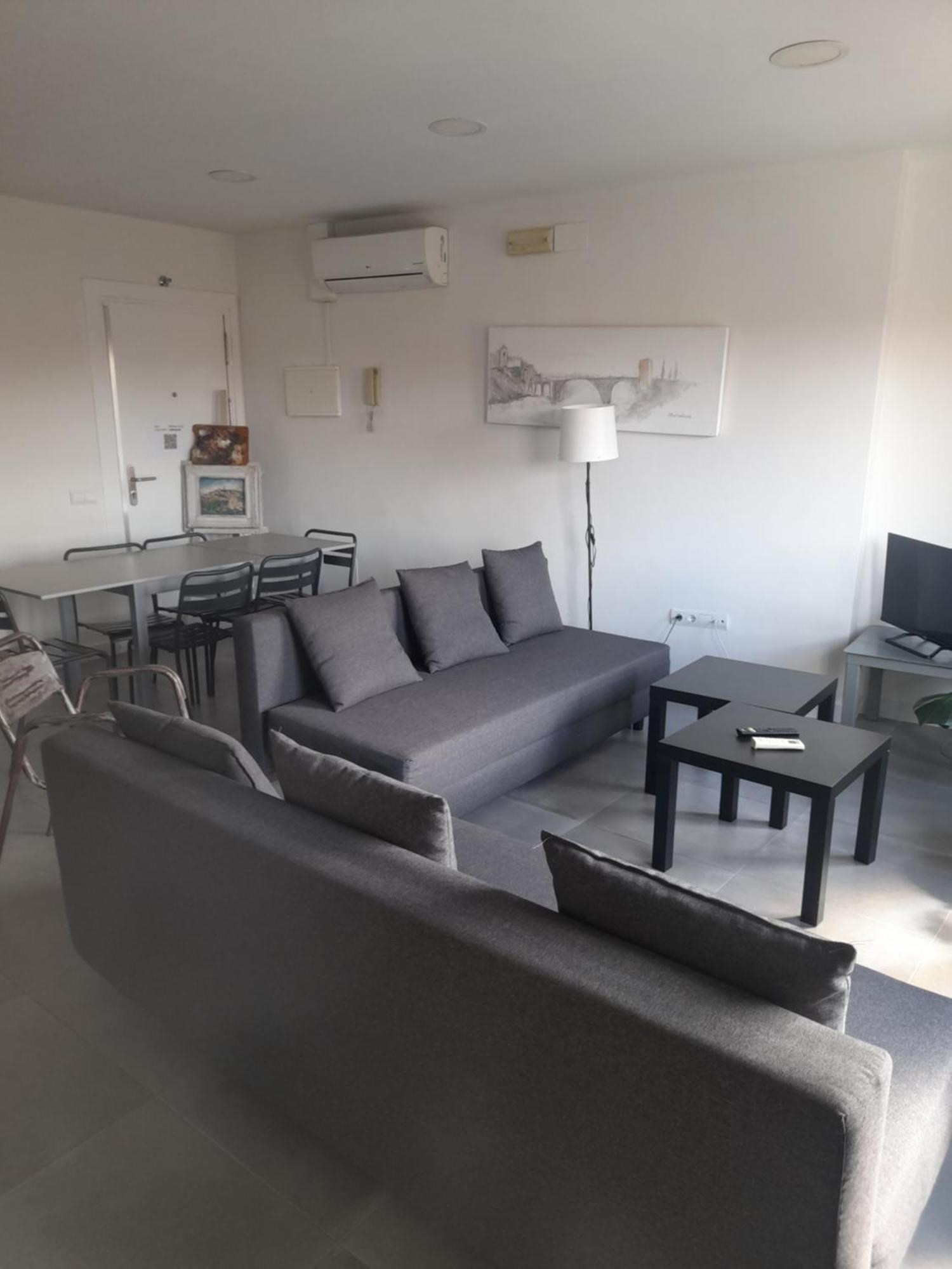 Toletum Low Cost Lofts Diafanos O 2Dormitorios Parking Municipal Gratis Al Aire Libre A 100M Toledo Exterior foto